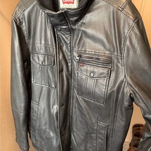 Levi's Black Faux Leather Stand-Up Collar Lined Jacket XL Men's Mid-Length